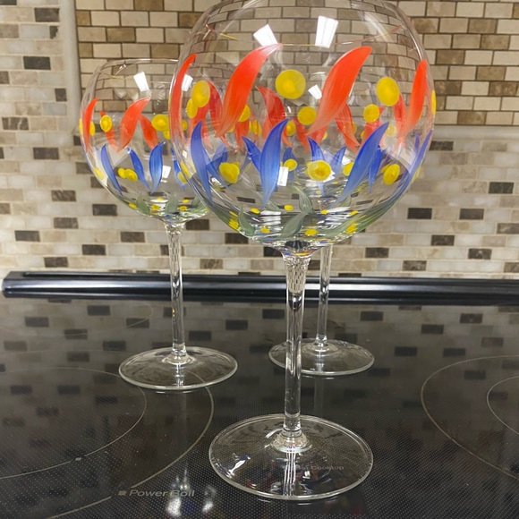 Set of 3 POTTERY BARN Glass Hand Blown Balloon Wine/Water Glasses-PBY39 - Picture 2 of 16